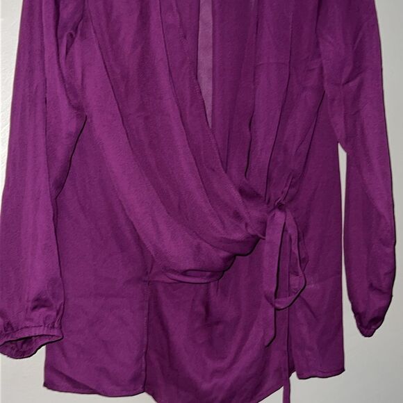 Venus wrap style semi sheer blouse size 14 - Picture 2 of 9